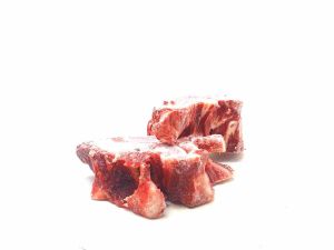 Rindernackenknochen (tiefgekühlt)-1000g-haustierkost.de